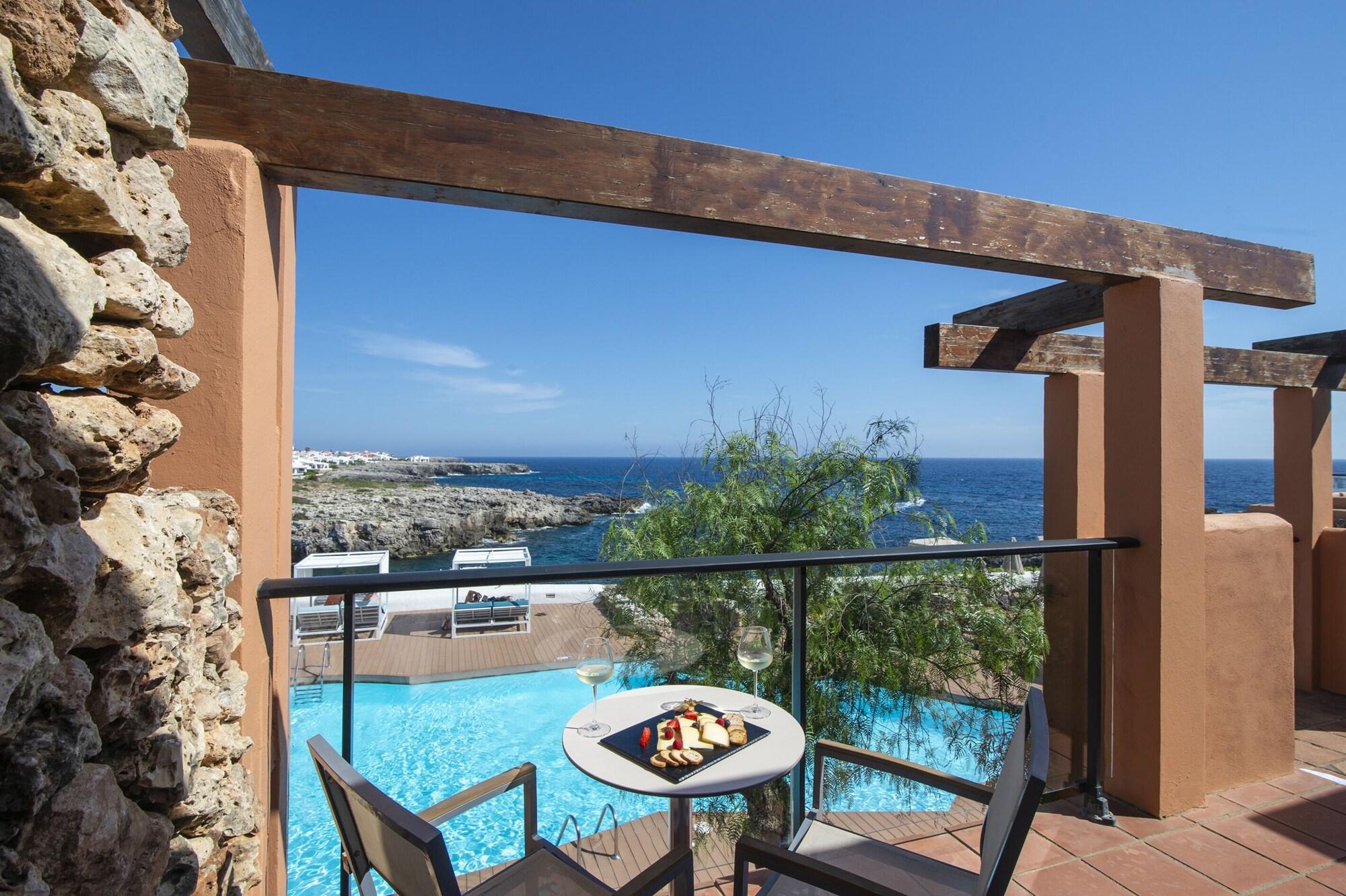 Hotel Menorca Binibeca - Adults Recommended - By Pierre & Vacances Premium מראה חיצוני תמונה